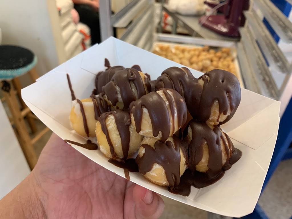 Cougar Donuts | restaurant | 10412 China Spring Rd, Waco, TX 76708, USA | 2548364434 OR +1 254-836-4434