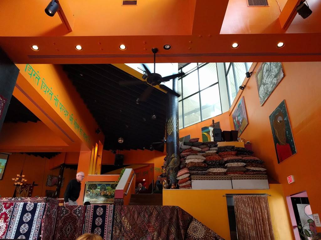 Memsahib | restaurant | 400 W Lexington St, Baltimore, MD 21201, USA | 4105767777 OR +1 410-576-7777