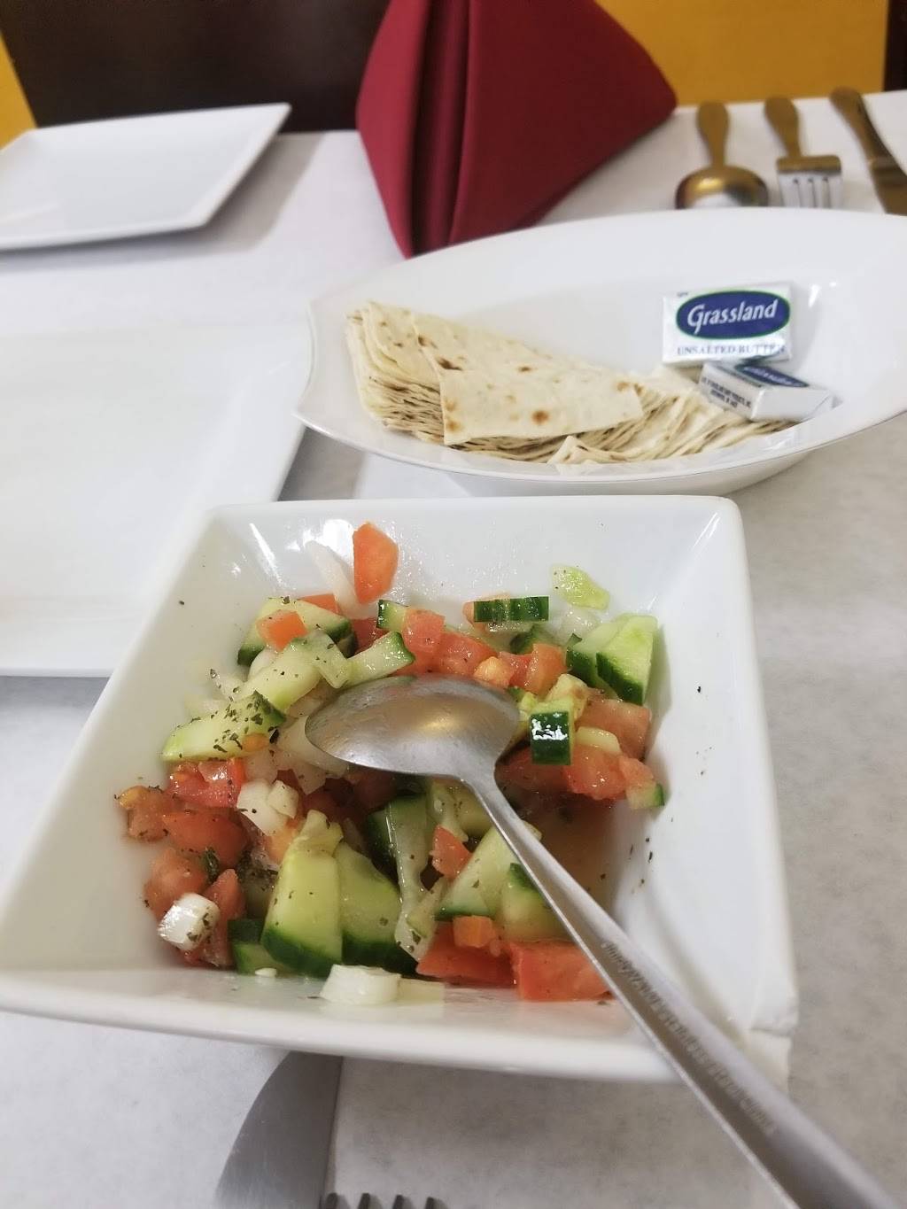 Soltani | restaurant | 610 E First St, Santa Ana, CA 92701, USA | 7145582000 OR +1 714-558-2000