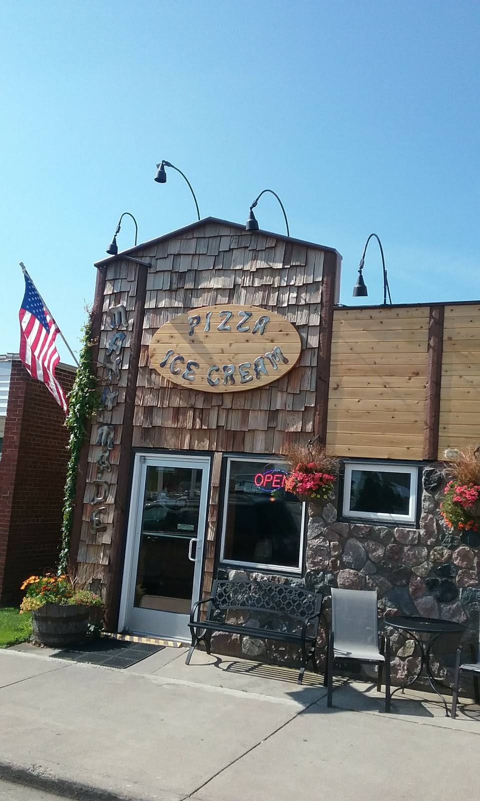 Mann Made | restaurant | 709 Mc Comb Ave, Rib Lake, WI 54470, USA | 7154275050 OR +1 715-427-5050