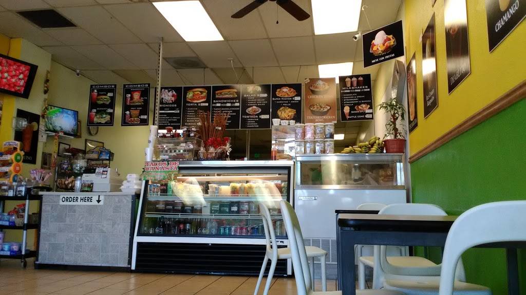 Cocos Bionicos | restaurant | 12090 E Carson St, Hawaiian Gardens, CA 90716, USA | 5624210600 OR +1 562-421-0600