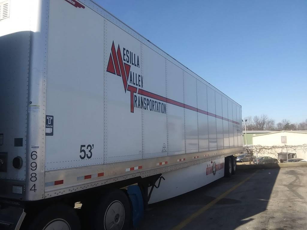 Pilot Travel Center | restaurant | 4949 Lamar Ave, Memphis, TN 38118, USA | 9012025520 OR +1 901-202-5520