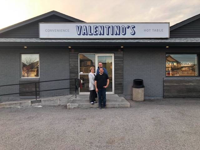 Valentinos | restaurant | 242 Pelham Rd, St. Catharines, ON L2S 1X9, Canada | 9056826877 OR +1 905-682-6877