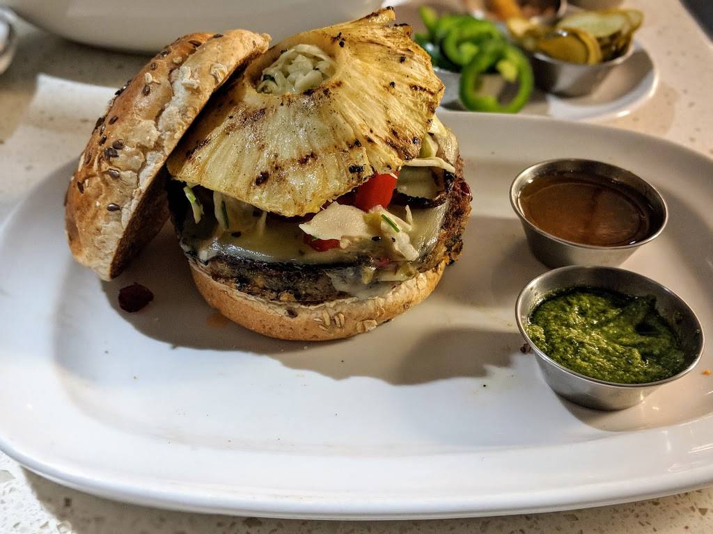 The Counter | restaurant | 2580 W El Camino Real, Mountain View, CA 94040, USA | 6509482333 OR +1 650-948-2333