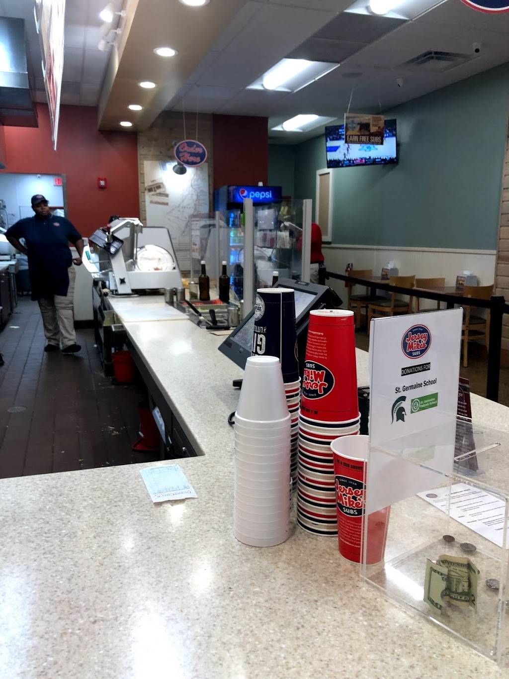 Jersey Mikes Subs | restaurant | 32098 Gratiot Ave, Roseville, MI 48066, USA | 5868595416 OR +1 586-859-5416