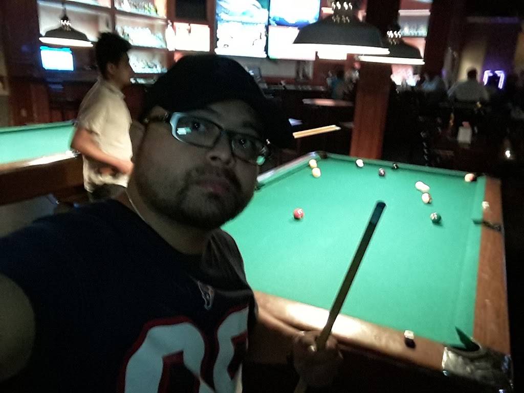 Barneys Bar and Grill | restaurant | 324 FM 1960 East, Suite 108, Houston, TX 77073, USA | 2818935408 OR +1 281-893-5408