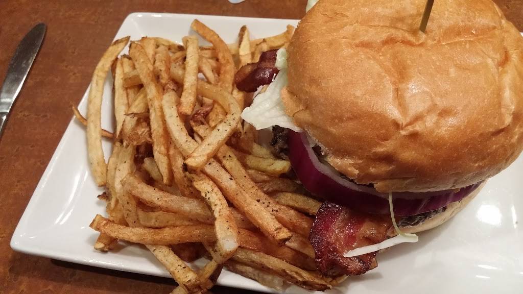 Mitchells Restaurant, Bar & Banquet Center | restaurant | 304 Ross St, Pittsburgh, PA 15219, USA | 4124713663 OR +1 412-471-3663