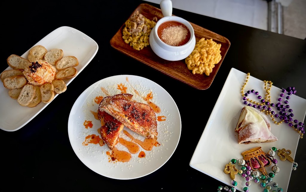 Toasted Comfort Food & Cocktails | restaurant | 5201 Nicholson Dr suite f, Baton Rouge, LA 70820, USA | 2252561441 OR +1 225-256-1441