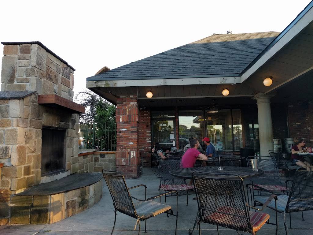 1839 Taphouse | restaurant | 212 E Green Meadows Rd #2, Columbia, MO 65203, USA | 5734411839 OR +1 573-441-1839