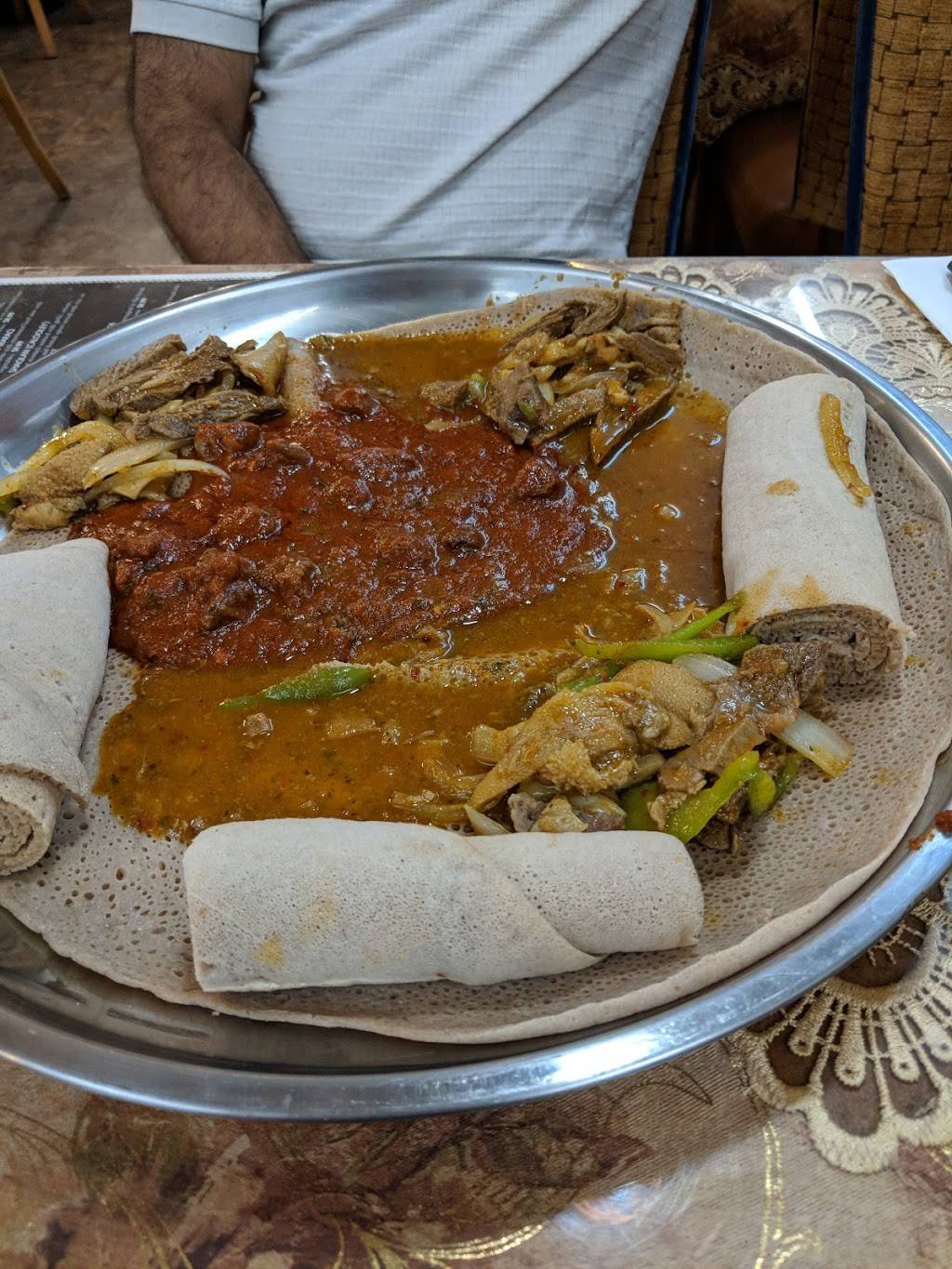 Salama International Bazaar | restaurant | 12435 NE Glisan St, Portland, OR 97230, USA | 5034776211 OR +1 503-477-6211