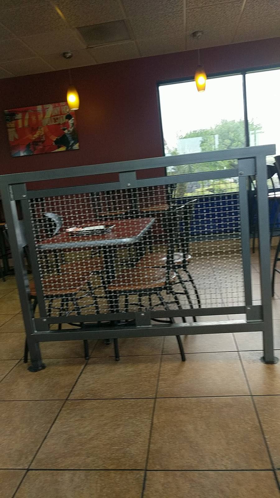 Jack in the Box | restaurant | 1670 W Mission Blvd, Pomona, CA 91766, USA | 9096296539 OR +1 909-629-6539