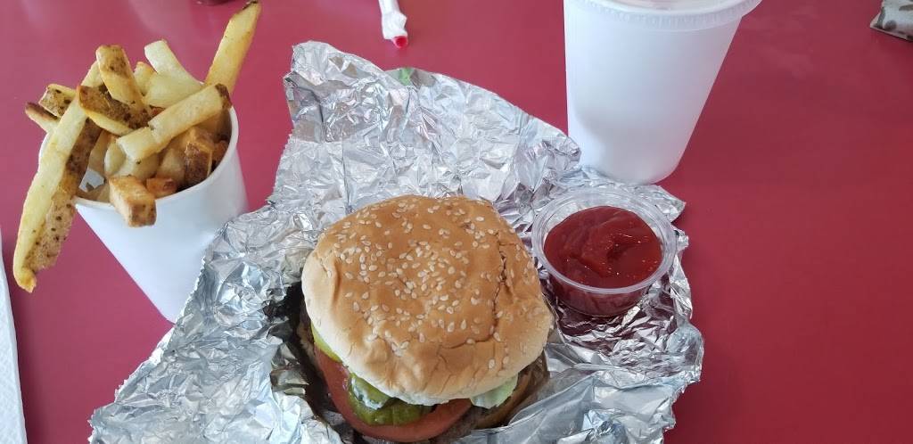 Five Guys | meal takeaway | 623 E Main St, Kent, OH 44240, USA | 3306736666 OR +1 330-673-6666