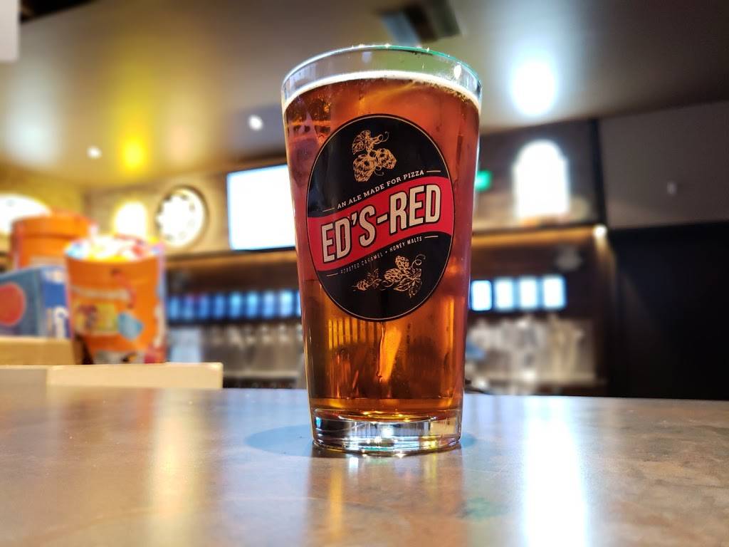 Me-n-Eds Pizza Pastaria | restaurant | 3150 Fowler Ave #107, Clovis, CA 93611, USA | 5593479520 OR +1 559-347-9520