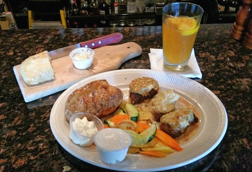 Jamesons Charhouse | restaurant | 5016 Northwest Hwy, Crystal Lake, IL 60014, USA | 8154594800 OR +1 815-459-4800