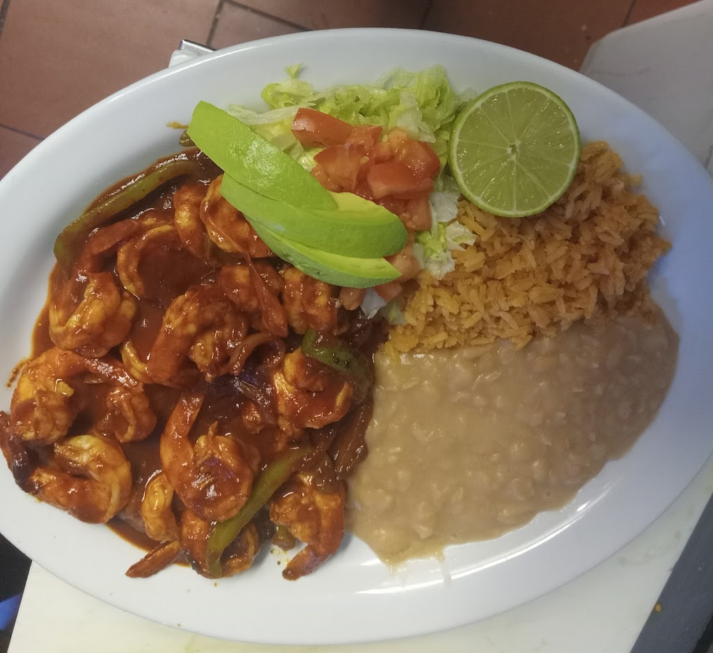 Las Comadres Lopez | restaurant | 12717 1st Dr, Cutler, CA 93615, USA | 5593971039 OR +1 559-397-1039