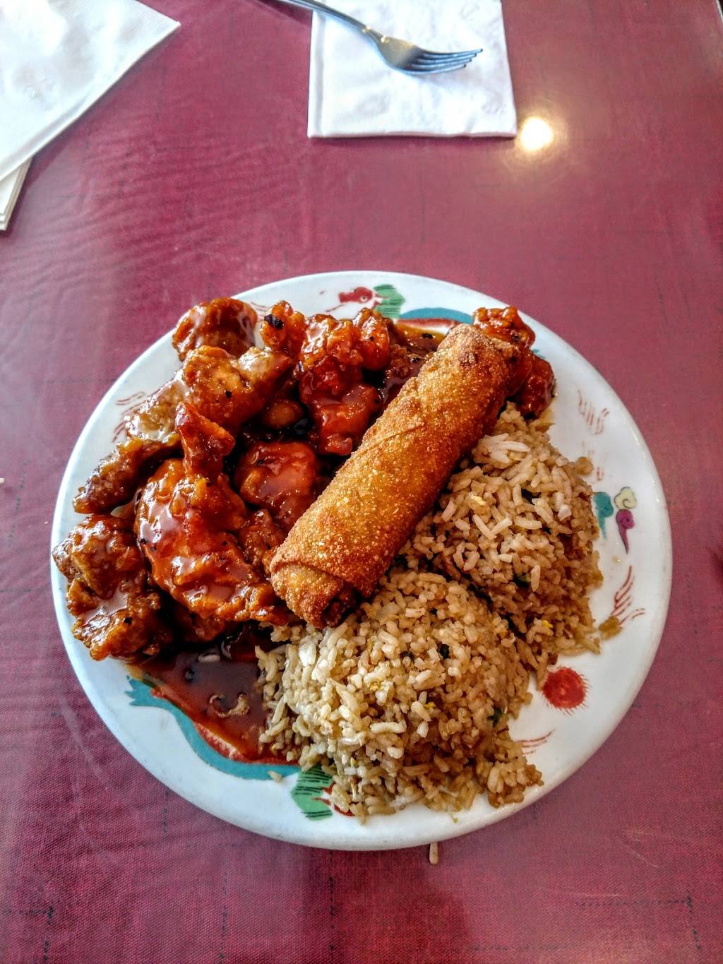 Chins Chinese Kitchen | restaurant | 5764 Evers Rd, San Antonio, TX 78238, USA | 2106811593 OR +1 210-681-1593