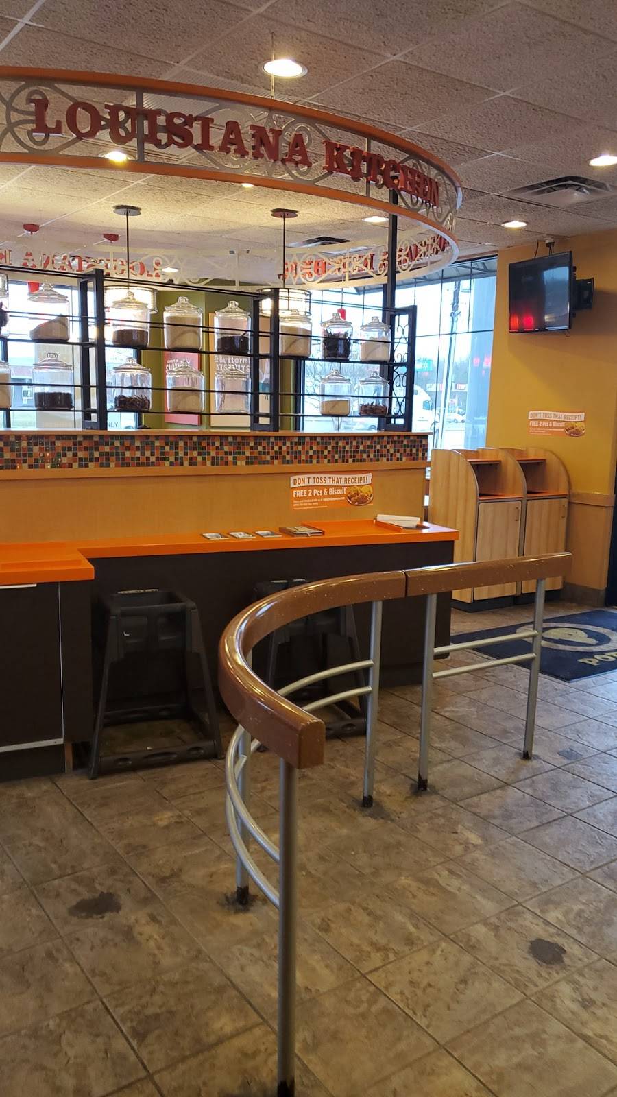 Popeyes Louisiana Kitchen | restaurant | 1209 W Oak St, Amite City, LA 70422, USA | 9857485123 OR +1 985-748-5123