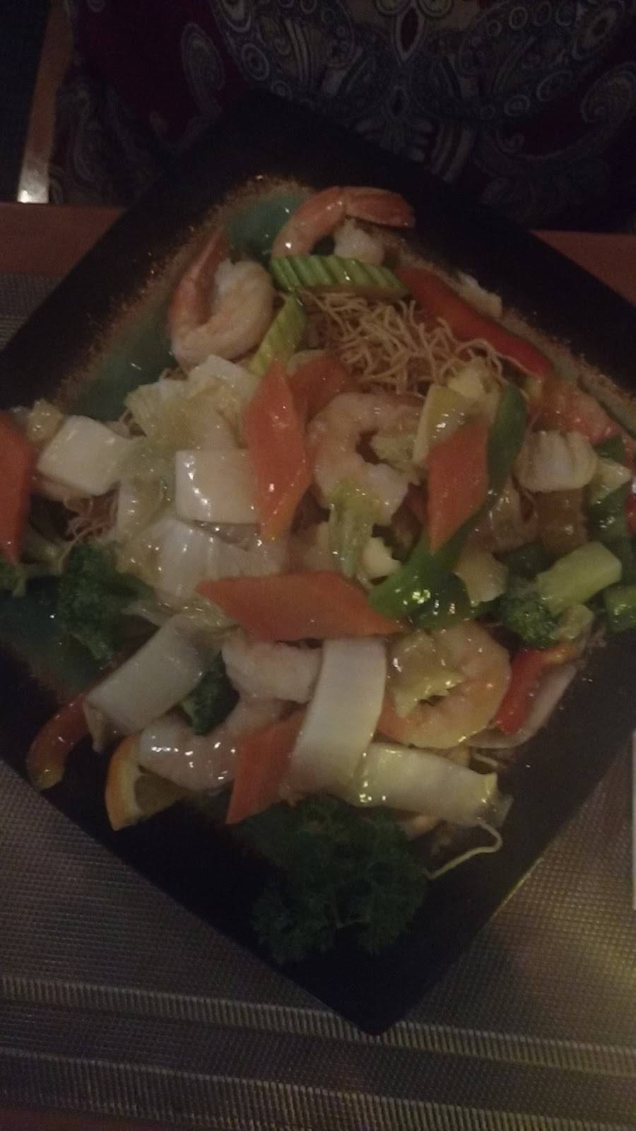 Khmer Angkor Express | restaurant | 2A2, 2000 Rue Léonard-de-Vinci, Sainte-Julie, QC J3E 1Z1, Canada | 4506499538 OR +1 450-649-9538