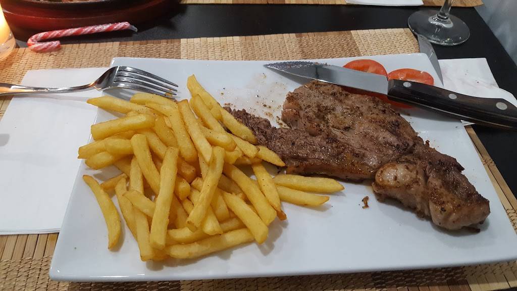 Chuchi’s Restaurant | restaurant | 2114 Santa Barbara Blvd, Cape Coral, FL 33991, USA | 2393478171 OR +1 239-347-8171