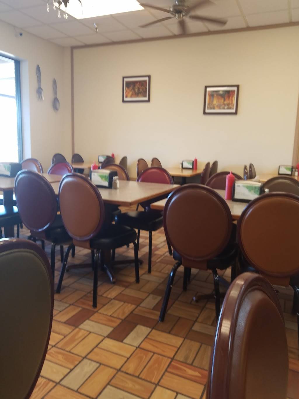 Pitas Mediterranean Wraps | restaurant | 8831 N Knoxville Ave, Peoria, IL 61615, USA | 3096919727 OR +1 309-691-9727