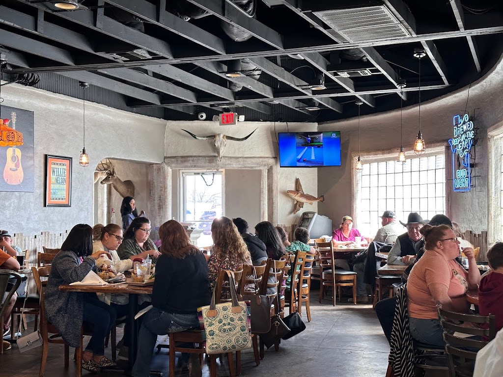 Troubadours Bar & Grill | restaurant | 1605 S Chadbourne St, San Angelo, TX 76903, USA | 3254828004 OR +1 325-482-8004