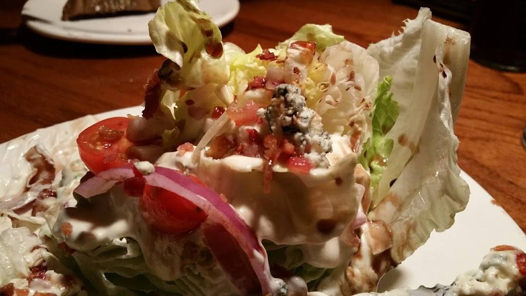 Outback Steakhouse | restaurant | 40275 Winchester Rd, Temecula, CA 92591, USA | 9517193700 OR +1 951-719-3700