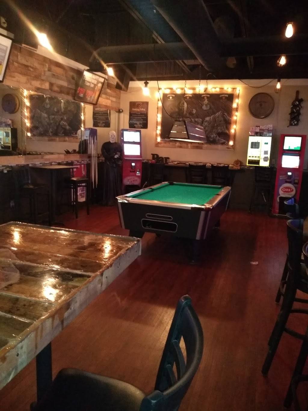 Bogside Pub | restaurant | 1079 E 305th St, Willowick, OH 44095, USA | 4409434034 OR +1 440-943-4034