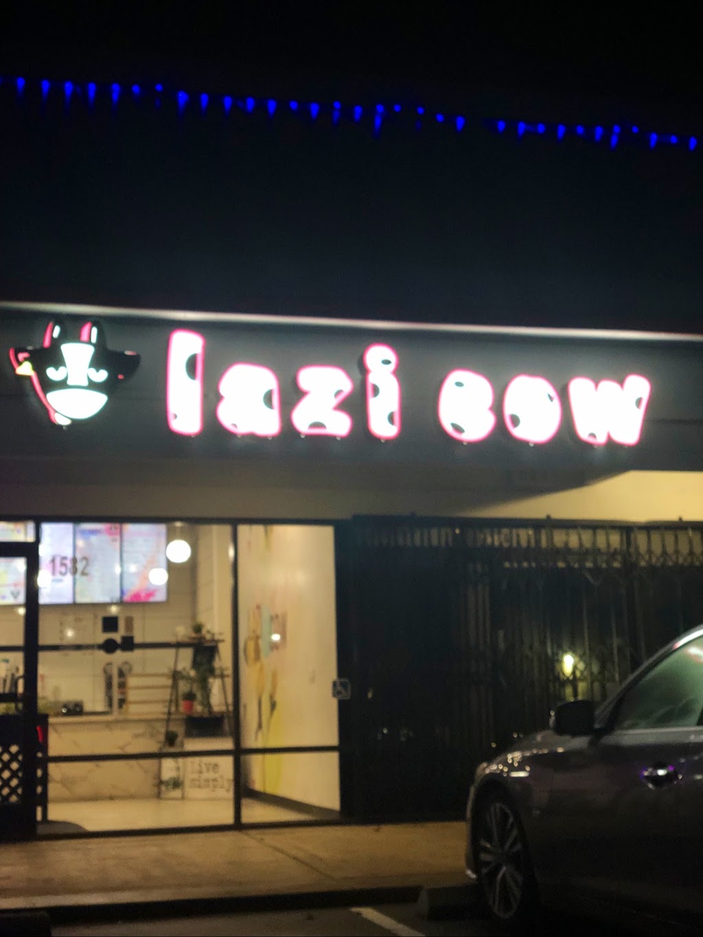 Lazi Cow - Sacramento | cafe | 1582 Howe Ave, Sacramento, CA 95825, USA | 9168915479 OR +1 916-891-5479