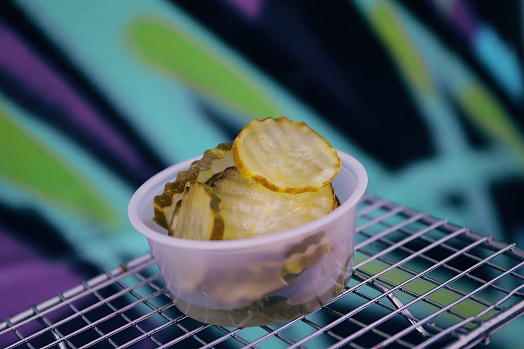 Holy Chix Hot Chicken | meal takeaway | 358 W 38th St, Los Angeles, CA 90037, USA | 3235245955 OR +1 323-524-5955