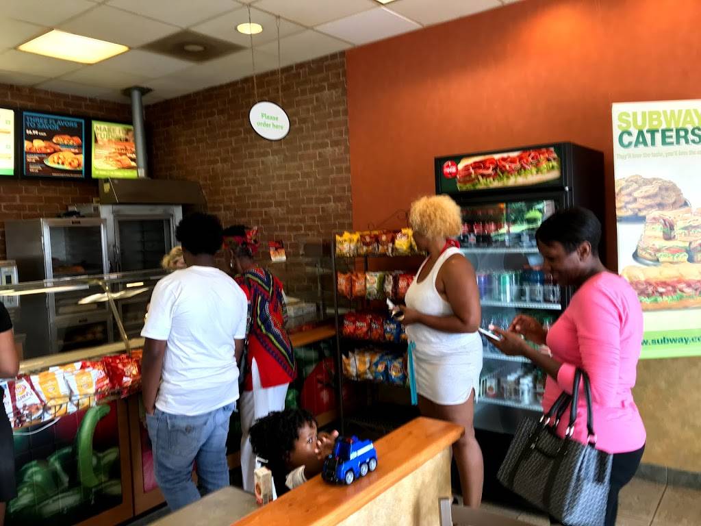 Subway | restaurant | 1270 Diamond Springs Rd suit 101A, Virginia Beach, VA 23455, USA | 7574641021 OR +1 757-464-1021