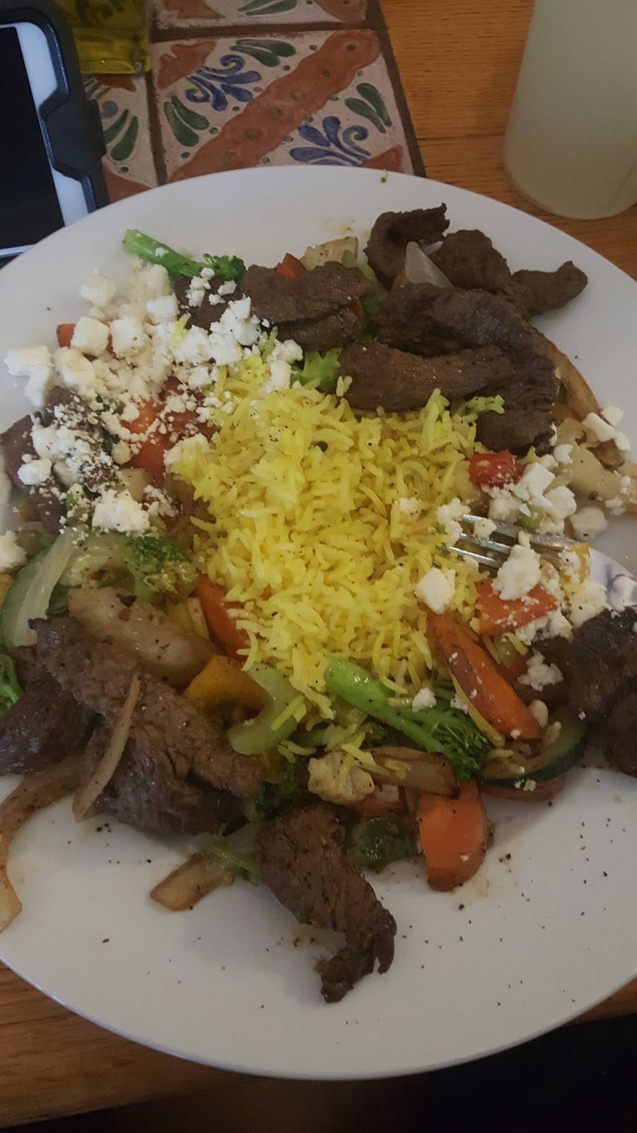 Monas Cafe | cafe | 4126 Magazine St #2751, New Orleans, LA 70115, USA | 5048949800 OR +1 504-894-9800