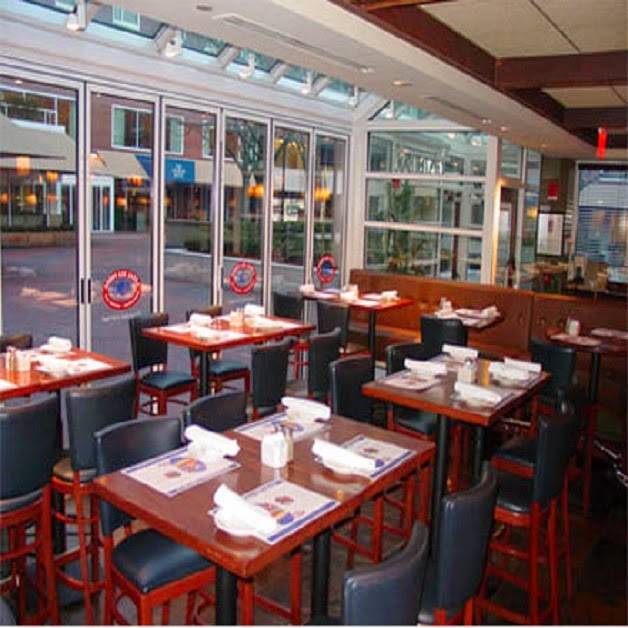 Legal Sea Foods | restaurant | 20 University Rd, Cambridge, MA 02138, USA | 6174919400 OR +1 617-491-9400