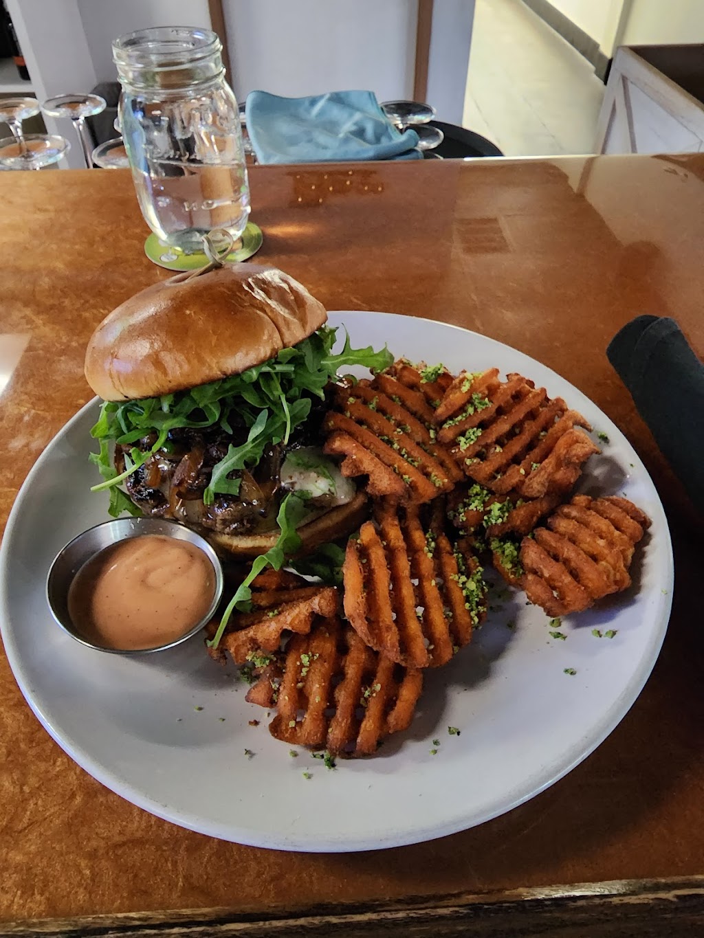 Norm’s | restaurant | 9348 Deschutes Rd Unit G & H, Palo Cedro, CA 96073, USA | 5305474920 OR +1 530-547-4920