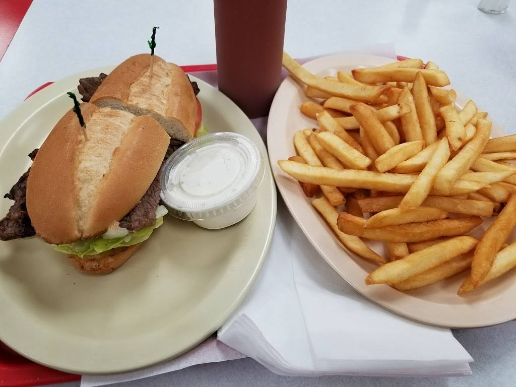 Burger Town USA | restaurant | 24418 Muirlands Blvd, Lake Forest, CA 92630, USA | 9495869841 OR +1 949-586-9841