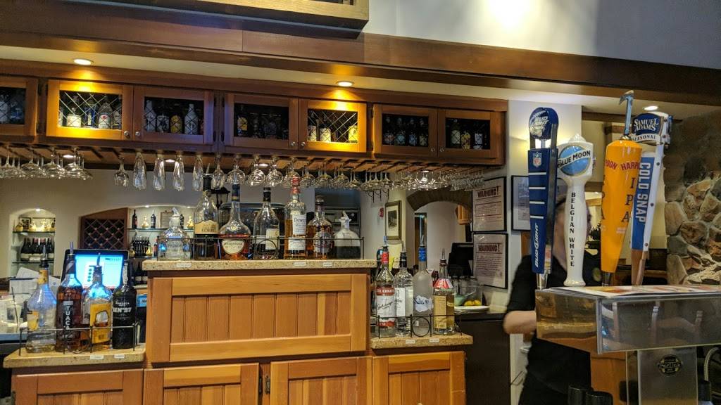 Olive Garden Italian Restaurant | meal takeaway | 728 Donald Lynch Blvd, Marlborough, MA 01752, USA | 5083036558 OR +1 508-303-6558