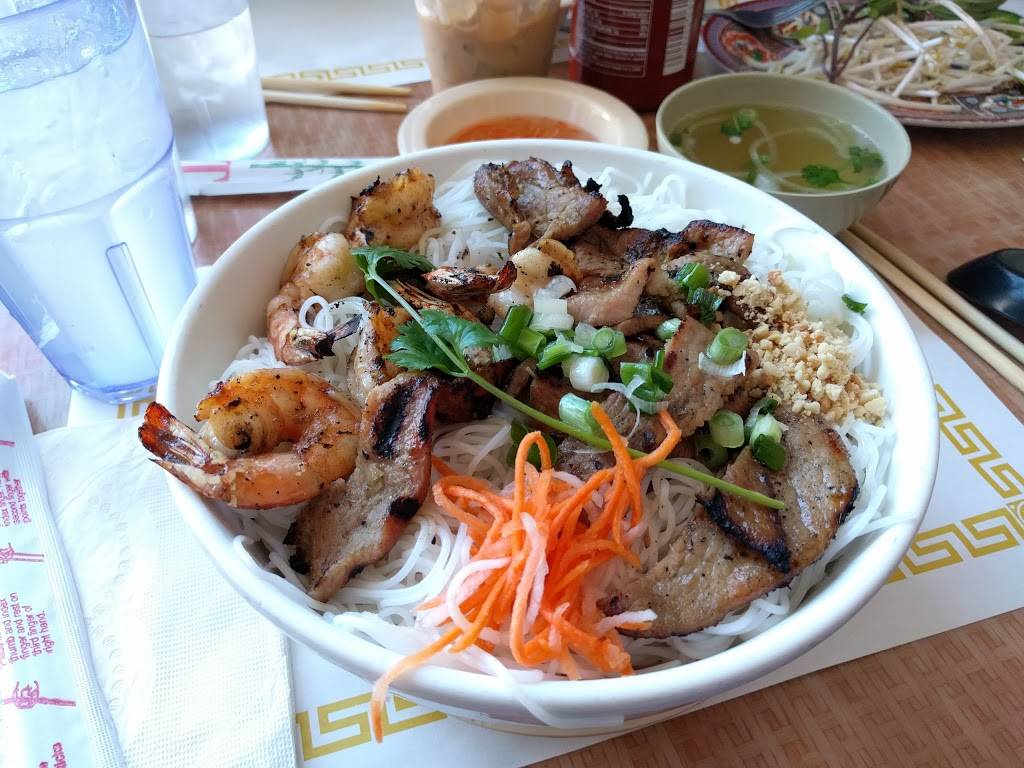 Saigon Dish Vietnamese Restaurant | restaurant | 15725 Hawthorne Blvd #108, Lawndale, CA 90260, USA | 3106768778 OR +1 310-676-8778