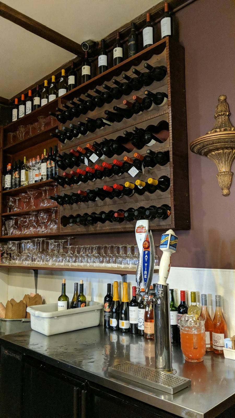 Cafe Mystique | restaurant | 464 Castro St, San Francisco, CA 94114, USA | 4158659963 OR +1 415-865-9963