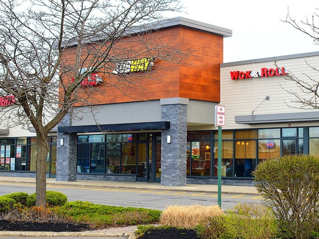 Wok & Roll | restaurant | 5467 Sheridan Dr, Buffalo, NY 14221, USA | 7166318880 OR +1 716-631-8880