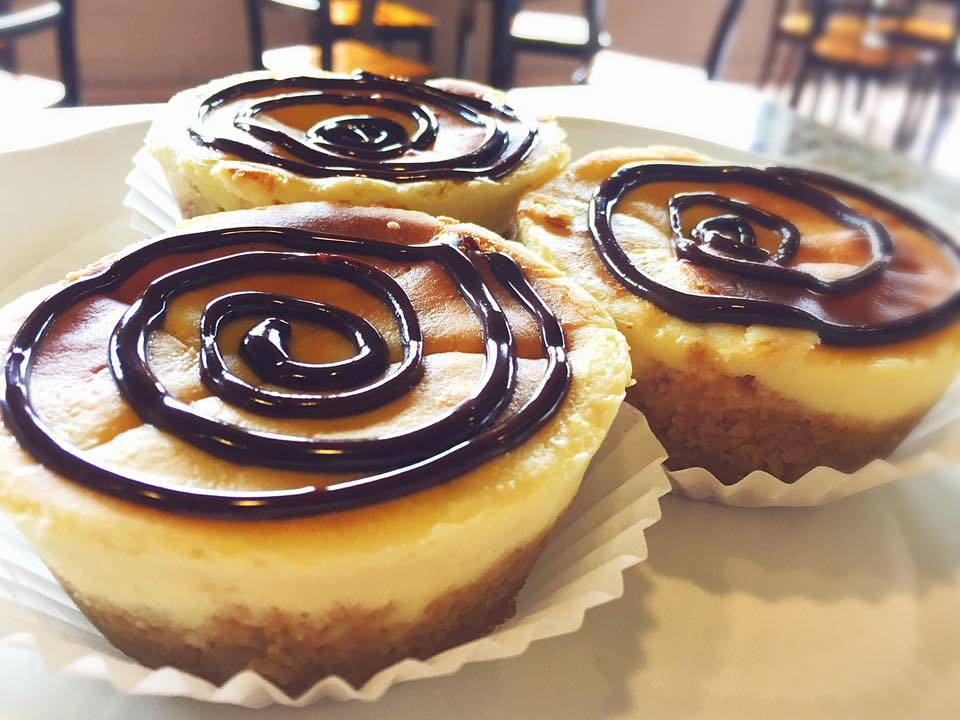 Sadias Tea & Coffee | restaurant | 6106 E Black Horse Pike a4, Egg Harbor Township, NJ 08234, USA | 6092777455 OR +1 609-277-7455