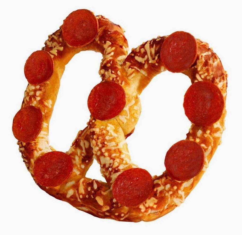 Auntie Annes Pretzels | bakery | 141 Los Cerritos Center B, Cerritos, CA 90703, USA | 5624027968 OR +1 562-402-7968
