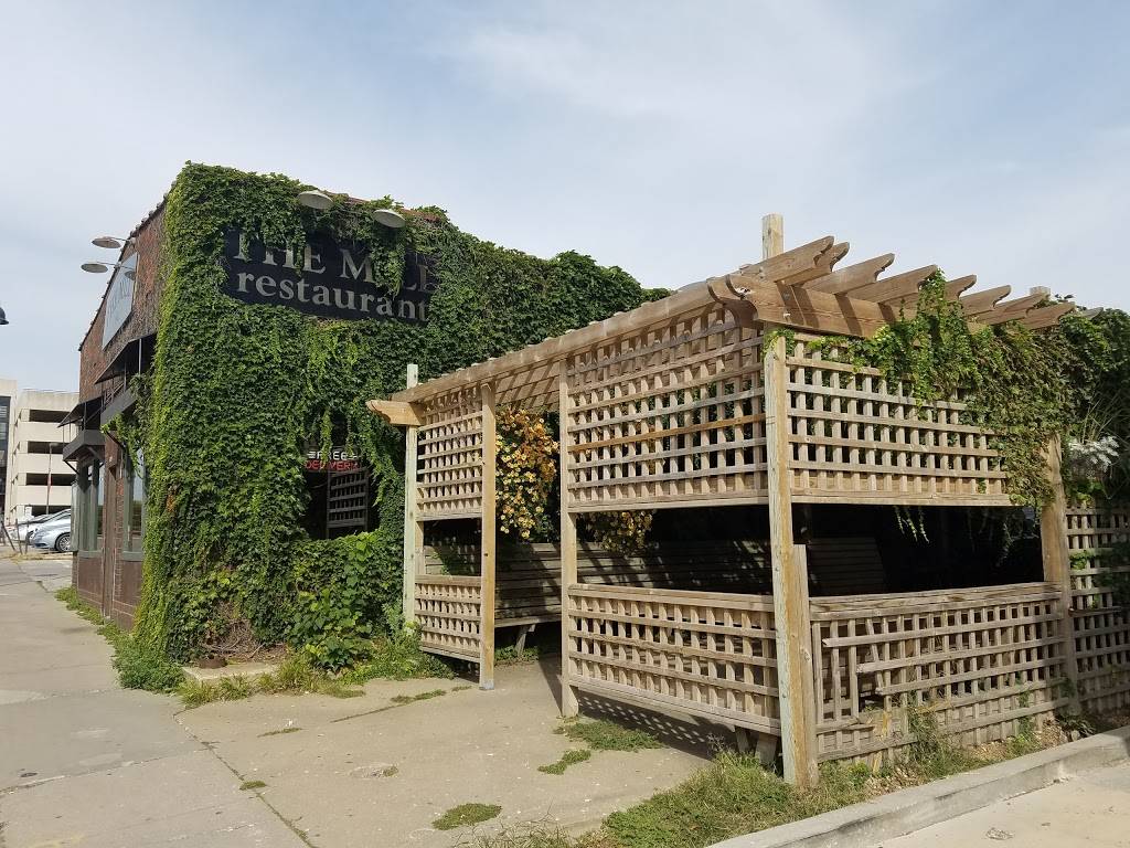 The Mill Restaurant | restaurant | 120 E Burlington St, Iowa City, IA 52240, USA | 3193519529 OR +1 319-351-9529