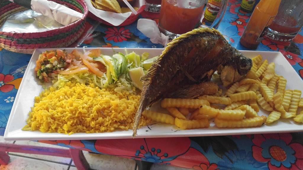 Taqueria El Chilo | restaurant | 311 E Lake St, Minneapolis, MN 55408, USA | 6123547346 OR +1 612-354-7346