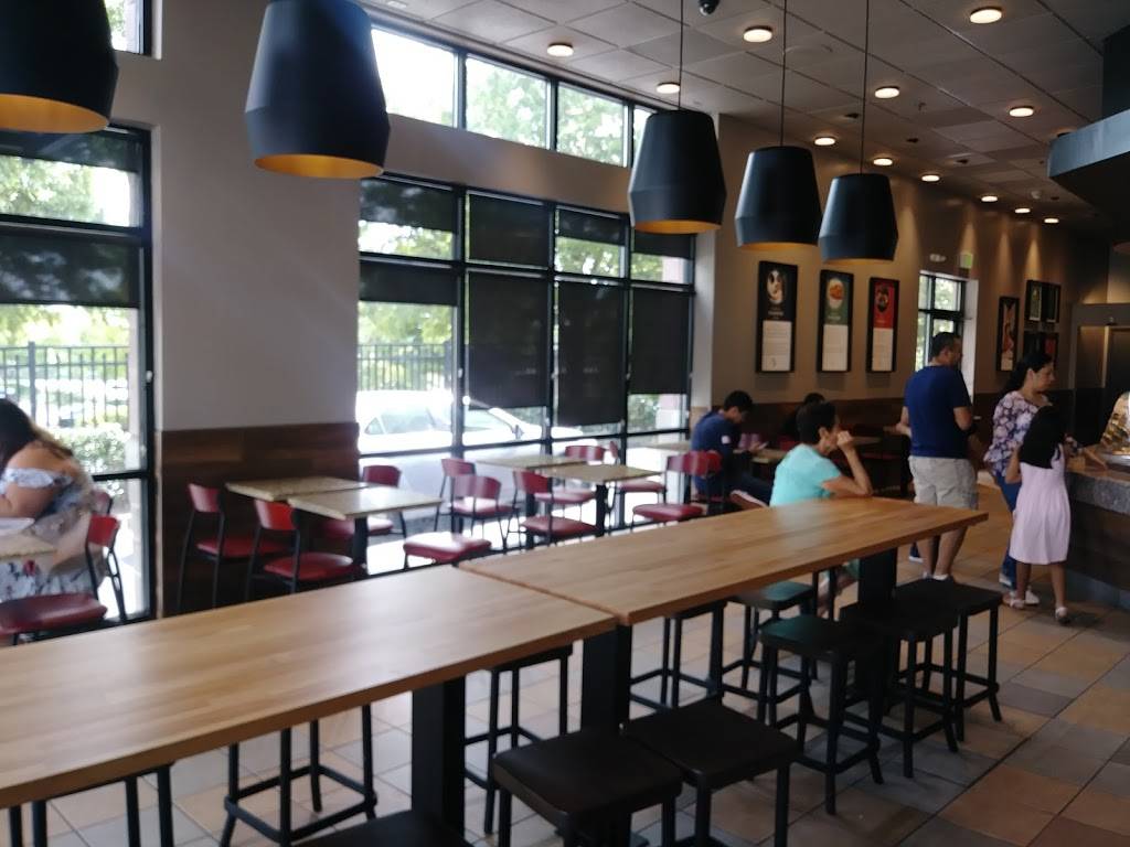 Panda Express | meal takeaway | 3360 Shelby Ln, East Point, GA 30344, USA | 4046299060 OR +1 404-629-9060