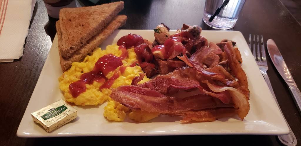 Ri Ra Georgetown | restaurant | 3125 M St NW, Washington, DC 20007, USA | 2027512111 OR +1 202-751-2111