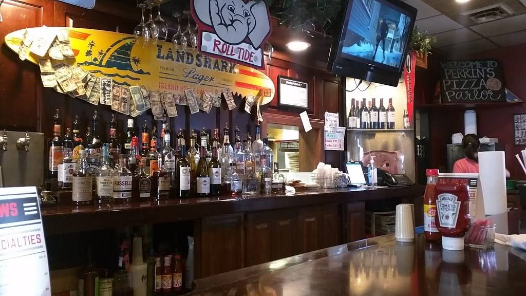 b.b. Perrins Sports Grille | restaurant | 608 Holly St NE, Decatur, AL 35601, USA | 2563551045 OR +1 256-355-1045