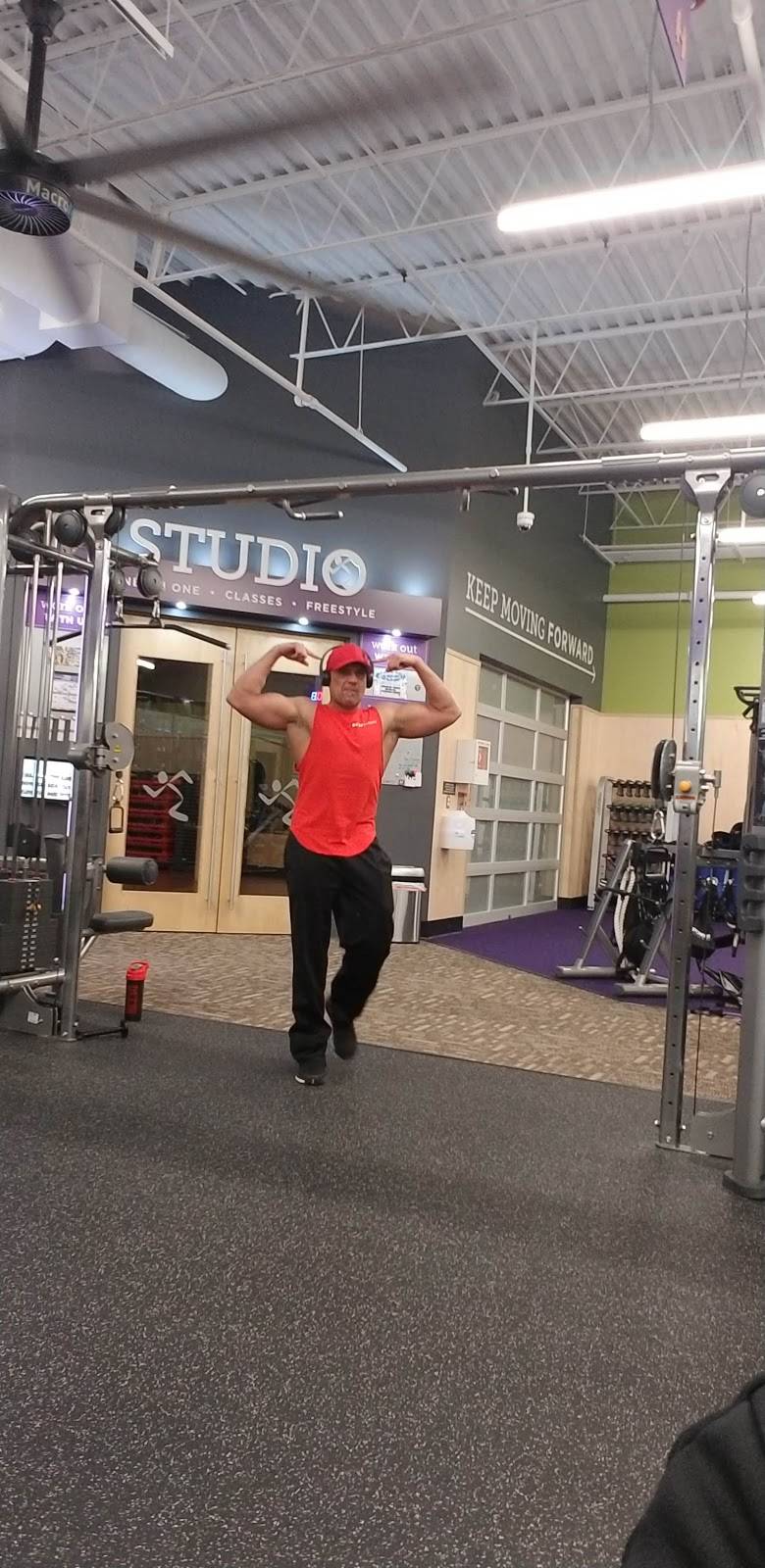 Pizza Hut | restaurant | 7878 E Ridge Rd, Hobart, IN 46342, USA | 2199628594 OR +1 219-962-8594