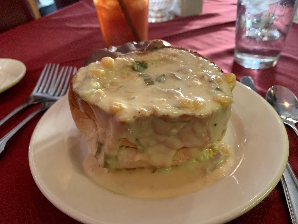 Vincents Italian Cuisine | restaurant | 7839 St Charles Ave, New Orleans, LA 70118, USA | 5048669313 OR +1 504-866-9313