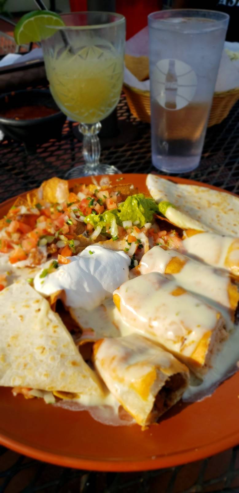 El Rancherito | restaurant | 819 W Lincoln Ave, Charleston, IL 61920, USA | 2173455038 OR +1 217-345-5038