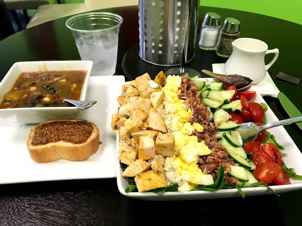 Saucy Kitchen | restaurant | 7860 Gate Pkwy #116, Jacksonville, FL 32256, USA | 9046005220 OR +1 904-600-5220