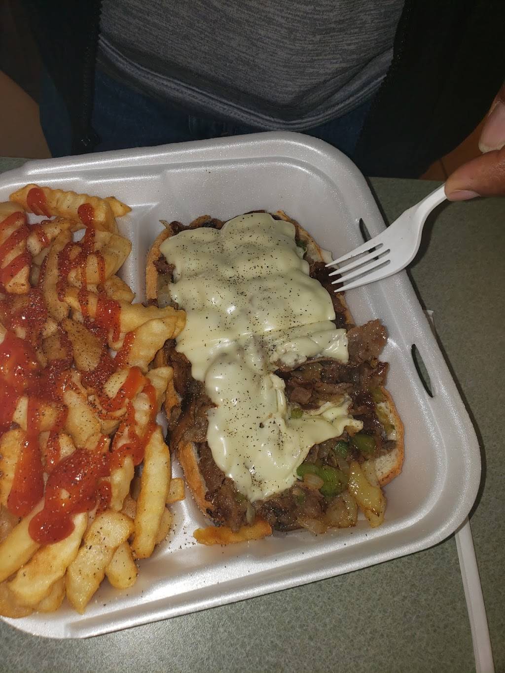 American Deli | meal takeaway | 1162 Moreland Ave SE, Atlanta, GA 30316, USA | 4046221123 OR +1 404-622-1123